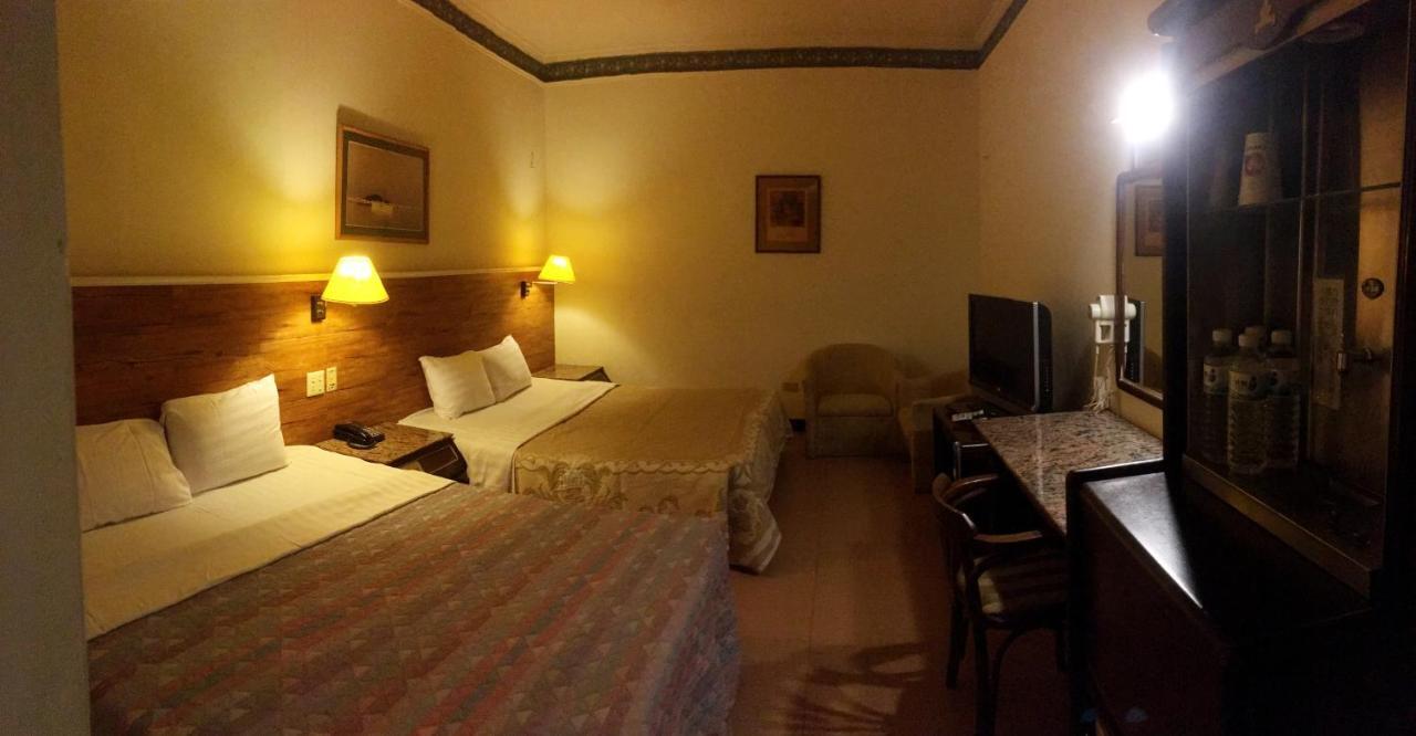 Hotel 文南哥爸妻夫飯店 Tchaj-nan Exteriér fotografie
